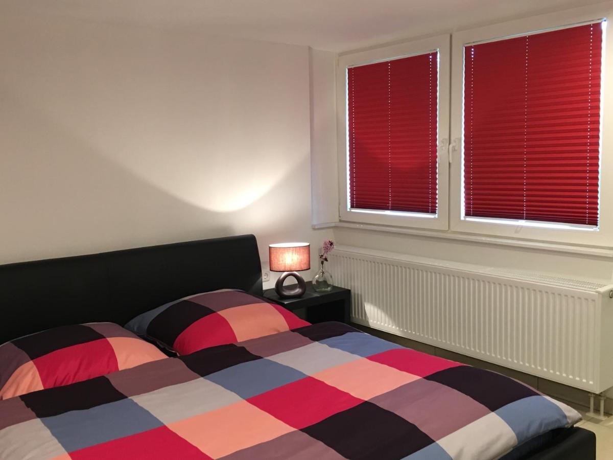 Komplettes Ferienhaus Potsdam Berlin Gaestehaus In Seenaehe 95Qm2 Monteurzimmer Экстерьер фото
